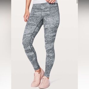 Lululemon Wunder Under Low-Rise Tight *Full-On Luxtreme 28" in Ice Grey Size 4